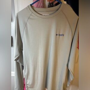 PFG Columbia long sleeve t shirt.